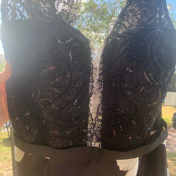 Dave and Johnny black floral Gown Sz 11/12 - Picture 14 of 16